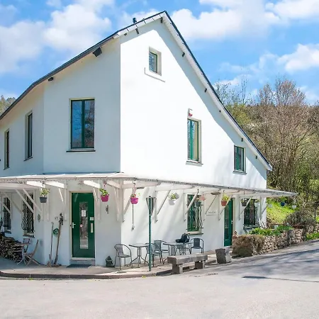 Cosy In With A Roof Terrace Holiday home *